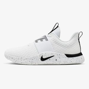 USED White Nike Athletic Shoes
